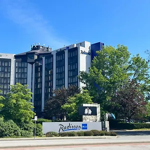 **** Hotel Radisson Blu Vancouver Airport & Marina Kanada
